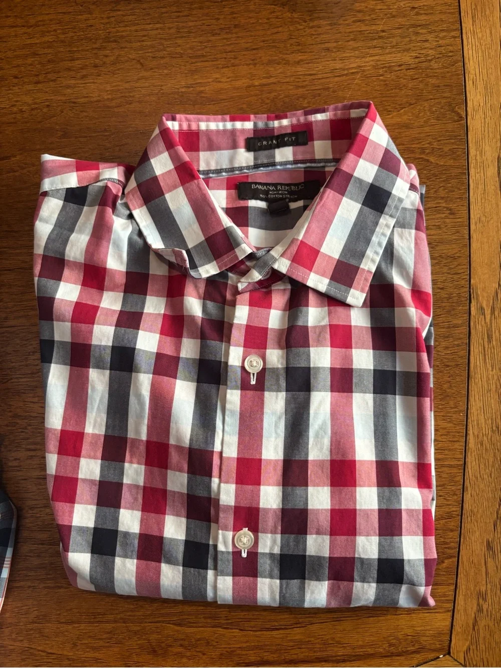 9 Men's Large Banana Republic Non-iron Button-Down Shirts - Blue, Green, Red.